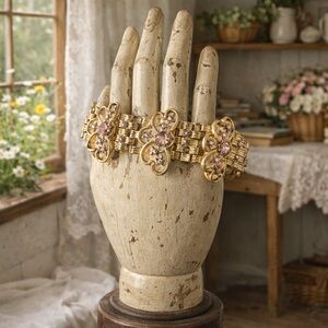 Vintage 1960s Gold Tone & Purple Star Shaped Jewel Bracelet